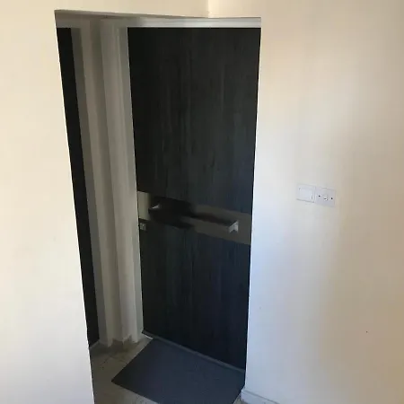 Mariams Cozy One Bedroom Apartament *